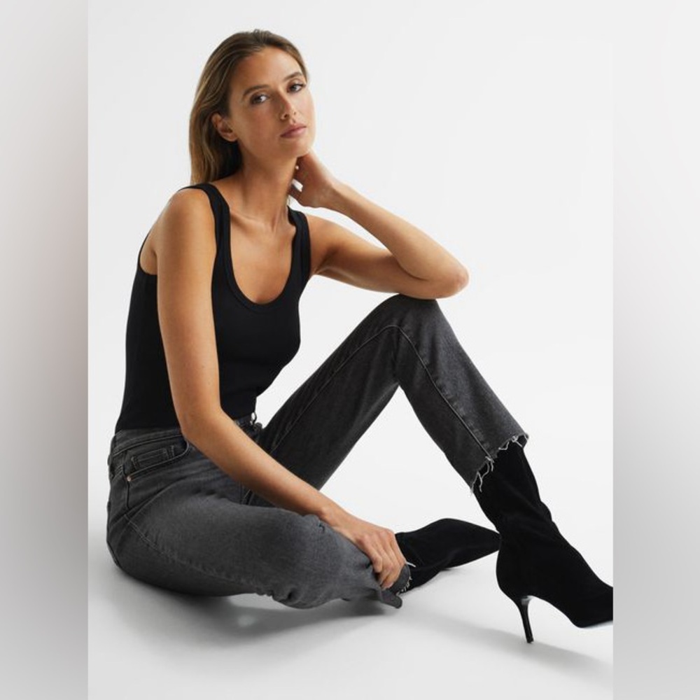 PAIGE CINDY STRAIGHT LEG RAW HEM ASH BLACK JEANS WOMENS SIZE 31